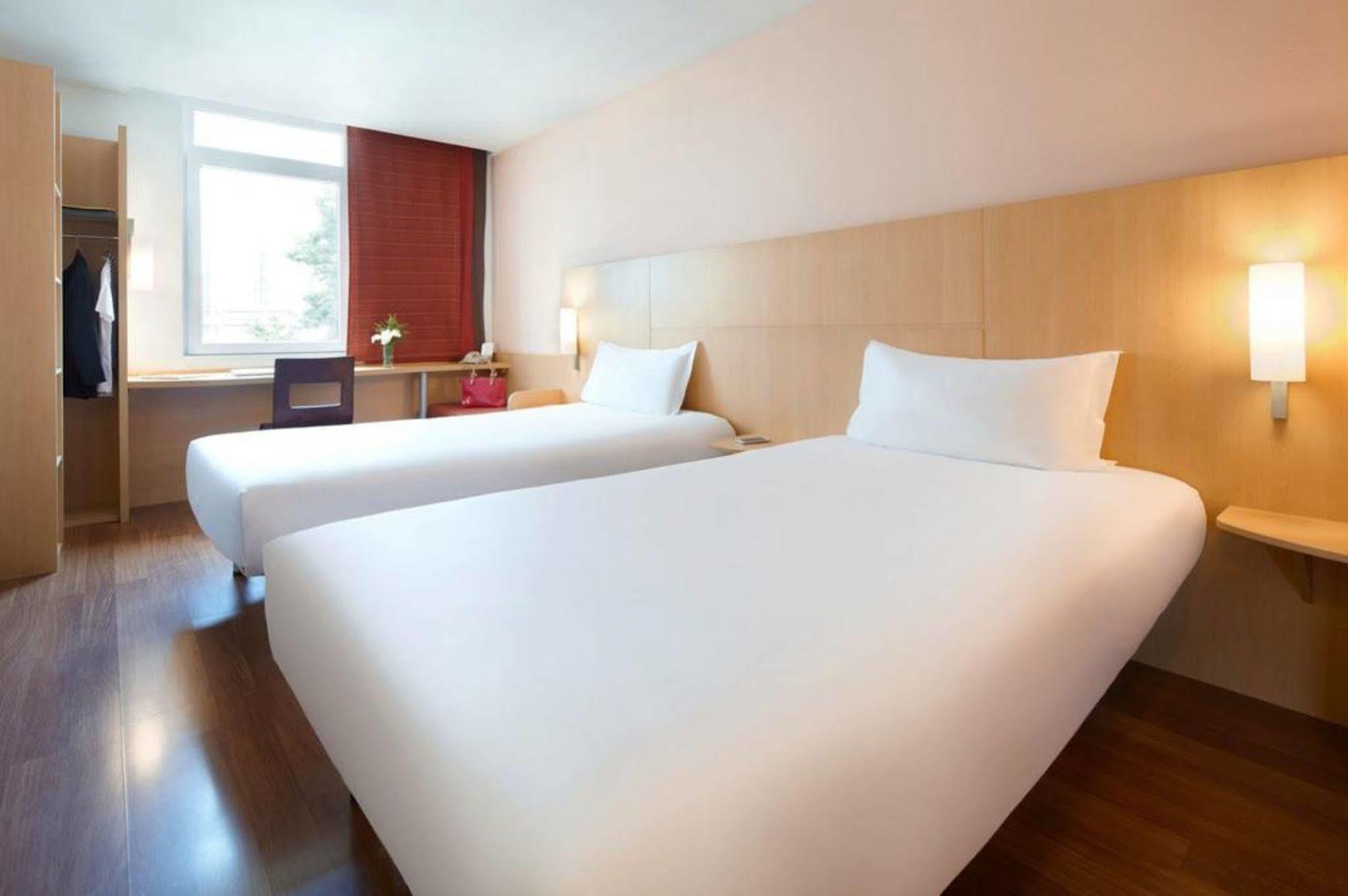 Ibis Anshan Shengli Square Εξωτερικό φωτογραφία