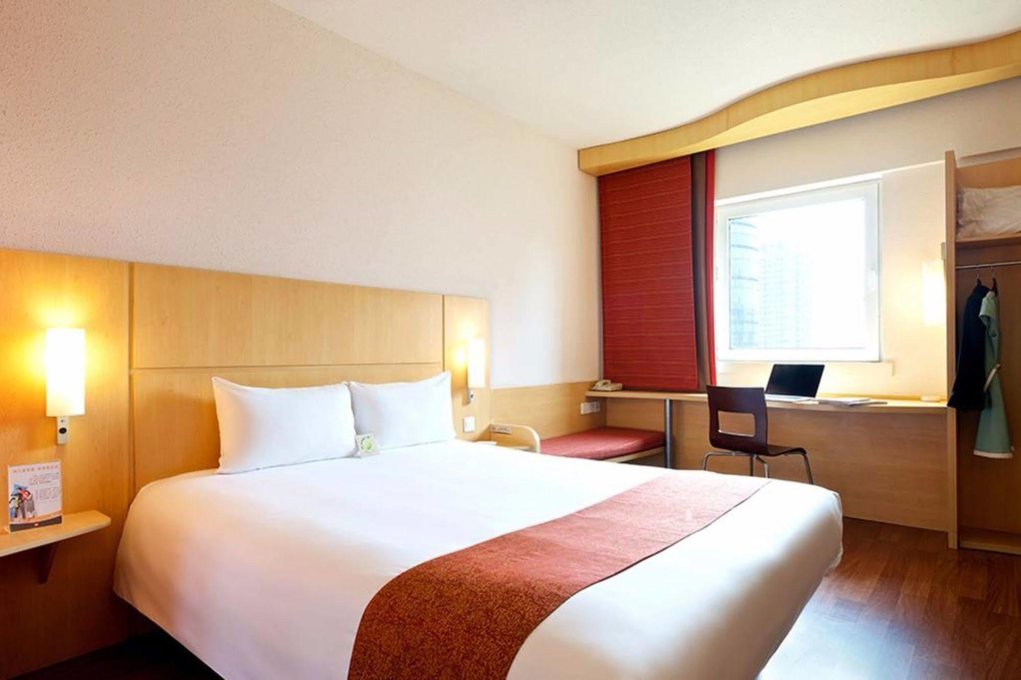 Ibis Anshan Shengli Square Εξωτερικό φωτογραφία